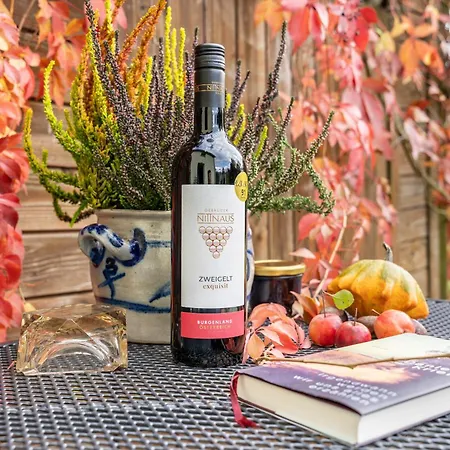 Huehnerstall By Opitz Lohmen (Saxony)